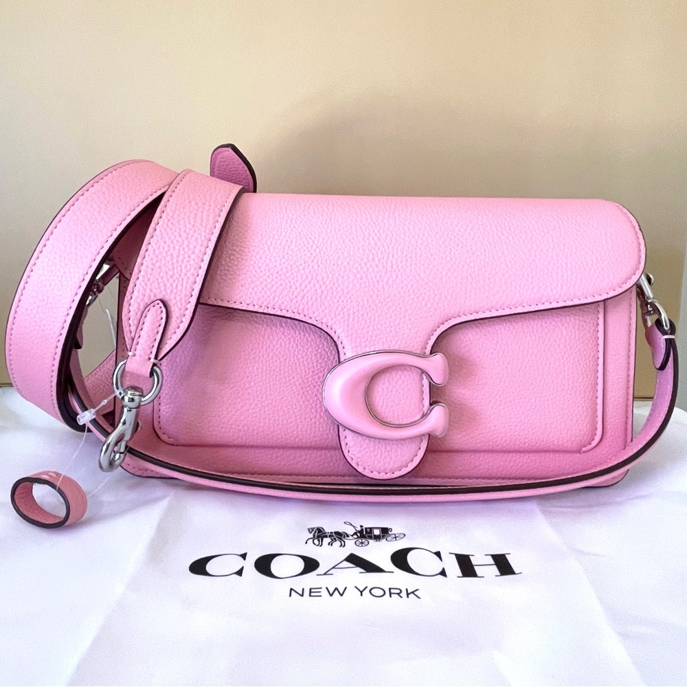 Coach Tabby 26 in Flower Pink♥️ Brand New♥️ 3 Charms Free‼️